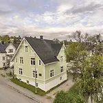 One Bedroom Basement Apartment In The City